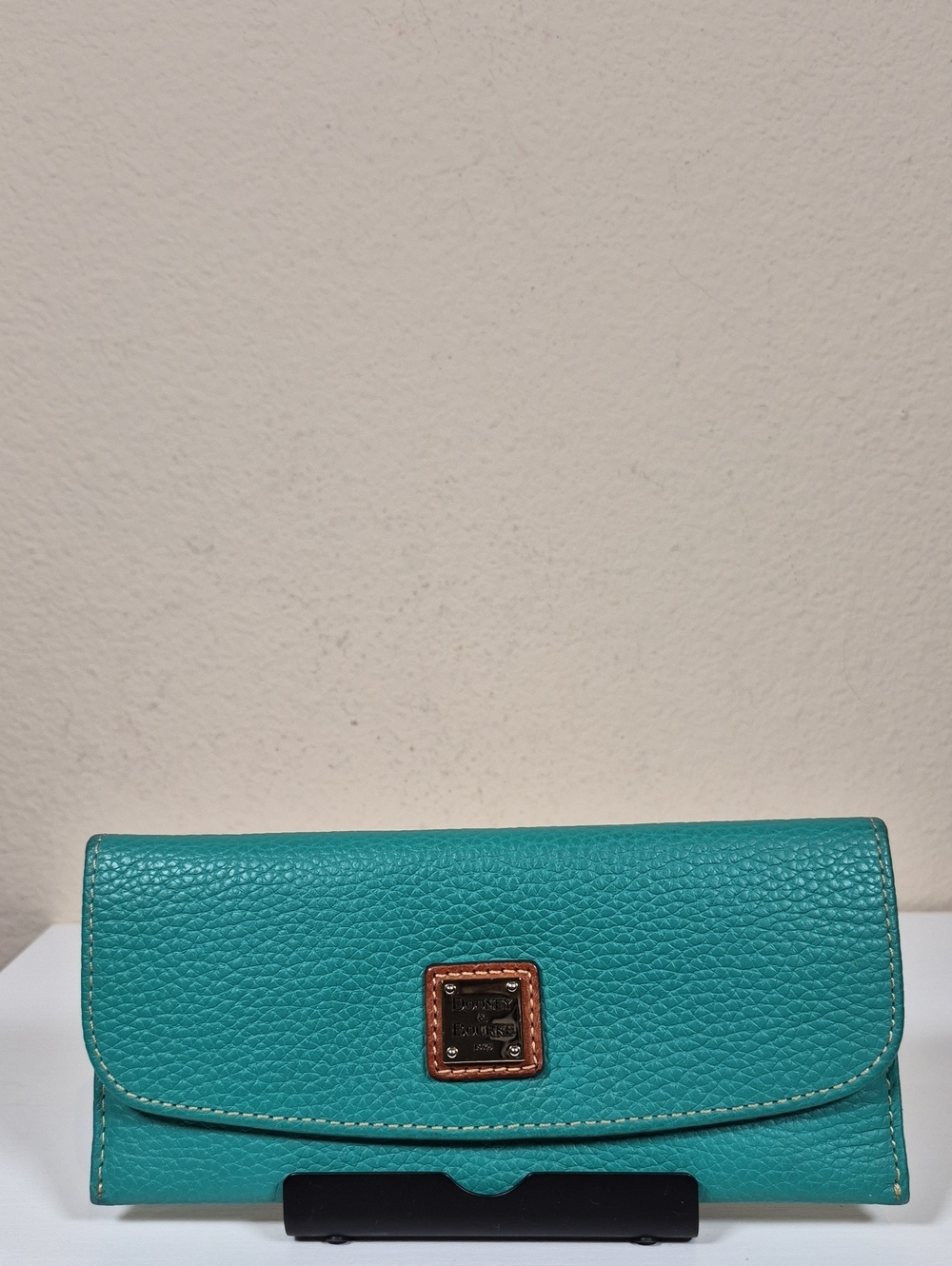 Dooney And Bourke Wallet